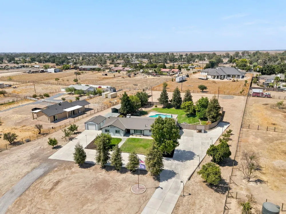 16176 Paula Madera, CA 93636
