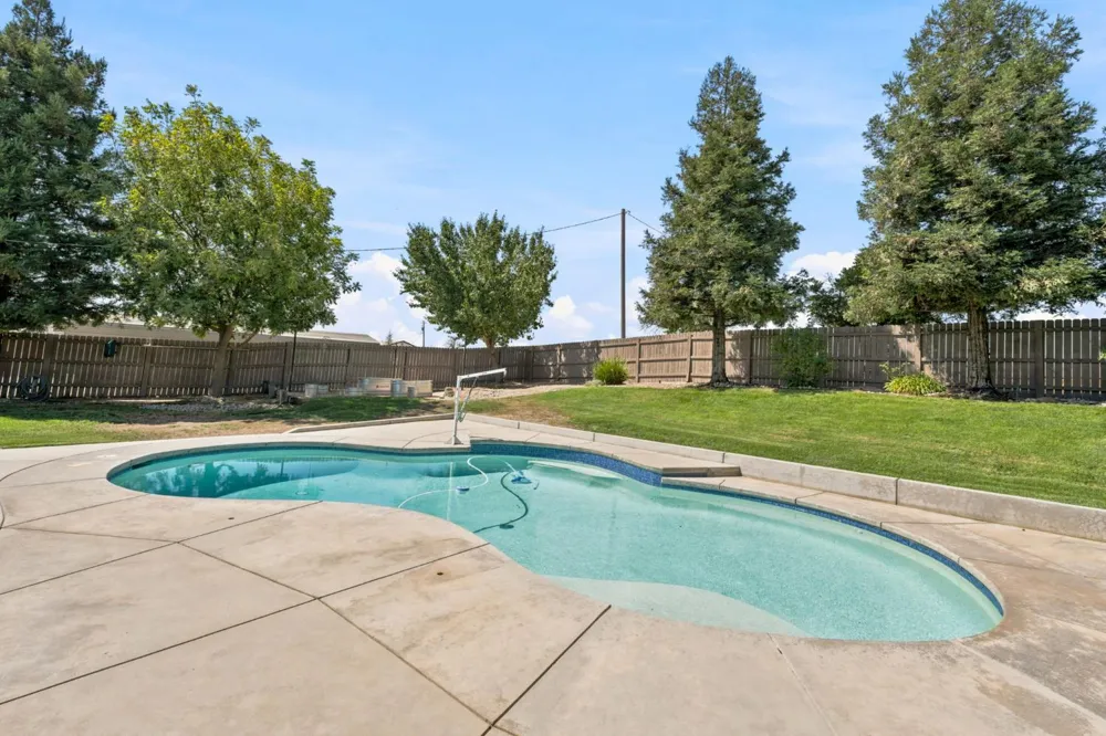 16176 Paula Madera, CA 93636