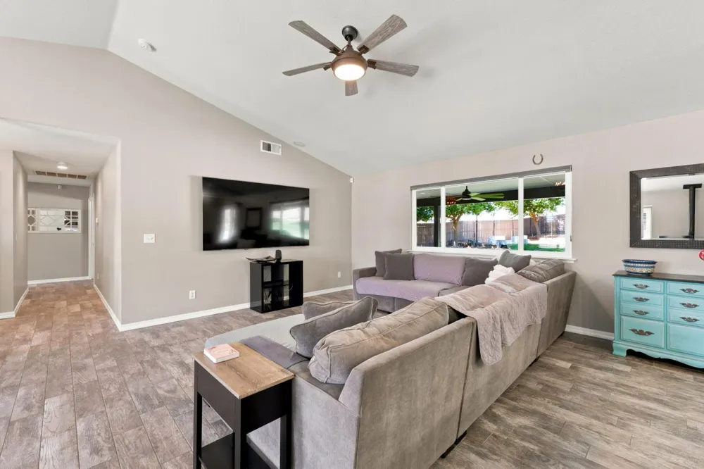 16176 Paula Madera, CA 93636