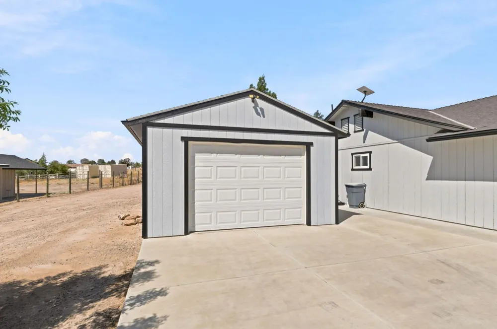 16176 Paula Madera, CA 93636