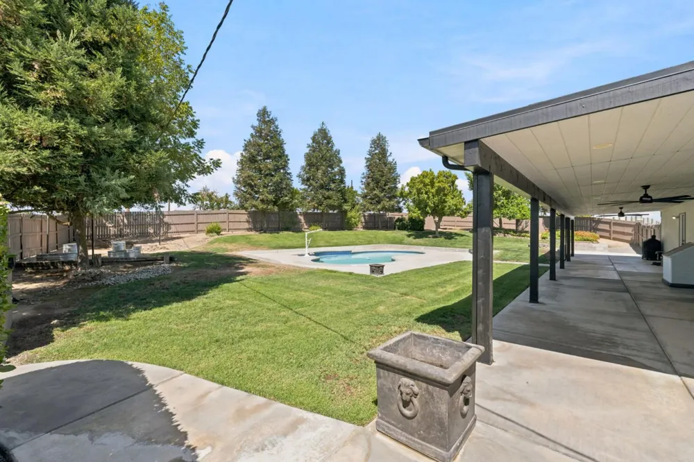 16176 Paula Madera, CA 93636