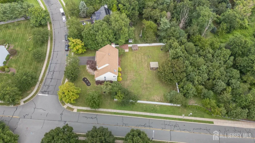 2 Garden Hills Drive Franklin, NJ 08873