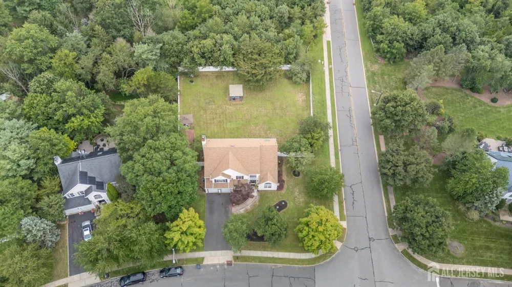 2 Garden Hills Drive Franklin, NJ 08873
