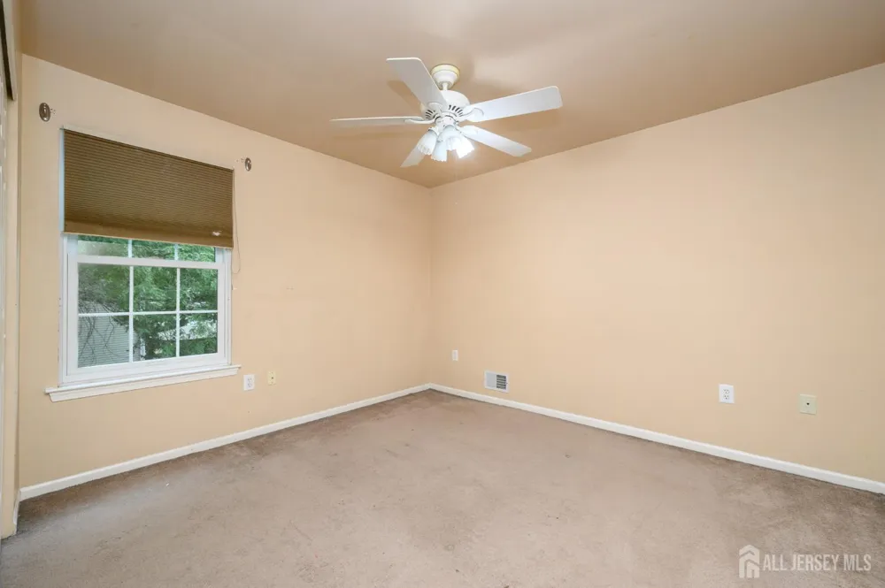 2 Garden Hills Drive Franklin, NJ 08873
