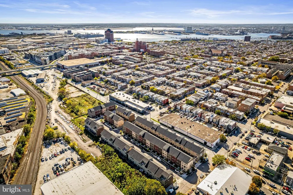 619 S HAVEN STREET Baltimore, MD 21224