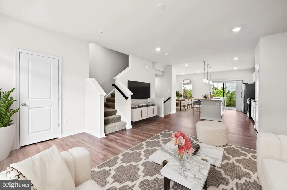 619 S HAVEN STREET Baltimore, MD 21224