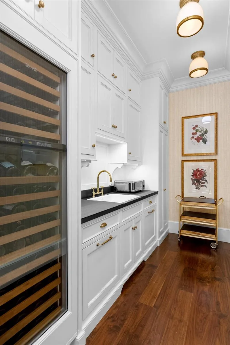 255 Wells Road Palm Beach, FL 33480