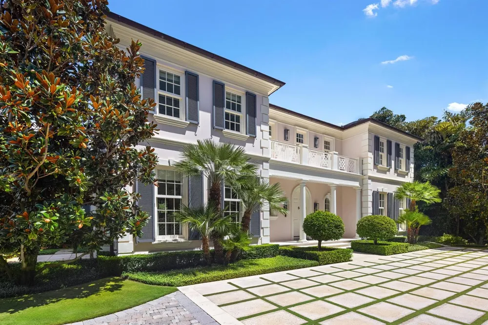 255 Wells Road Palm Beach, FL 33480