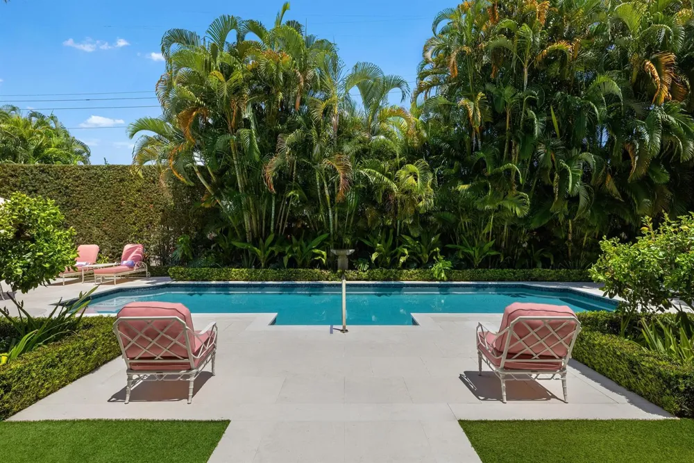 255 Wells Road Palm Beach, FL 33480