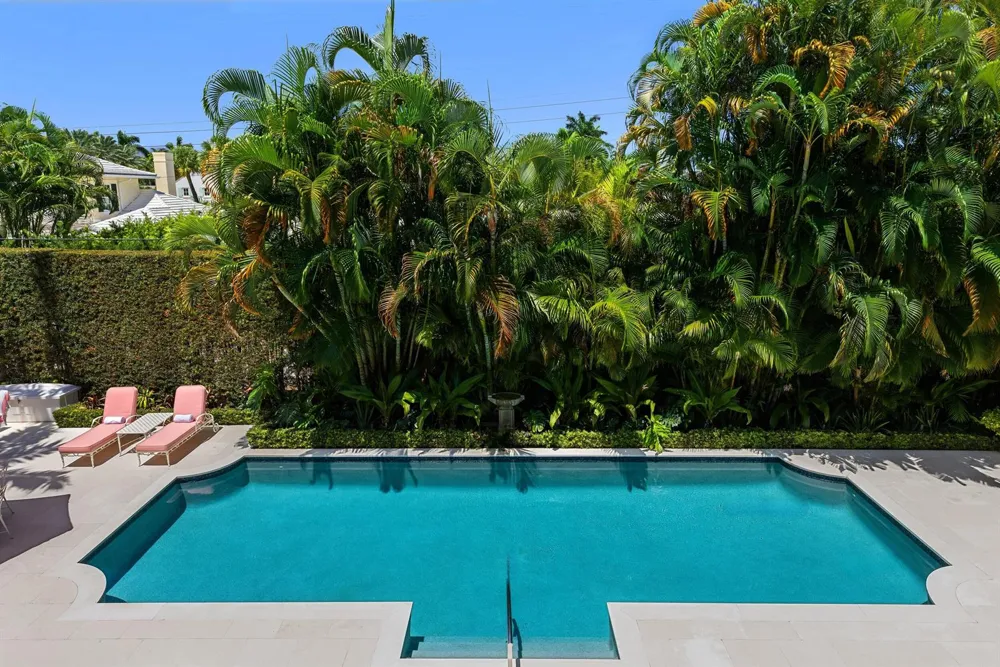 255 Wells Road Palm Beach, FL 33480