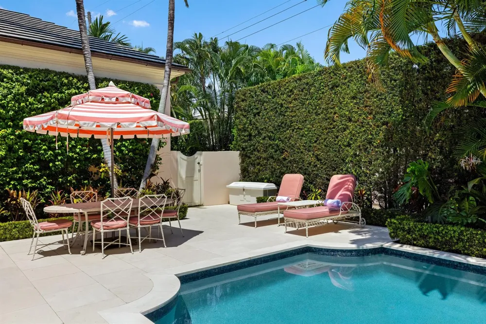 255 Wells Road Palm Beach, FL 33480
