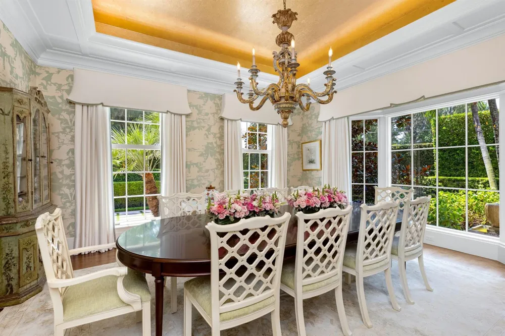 255 Wells Road Palm Beach, FL 33480