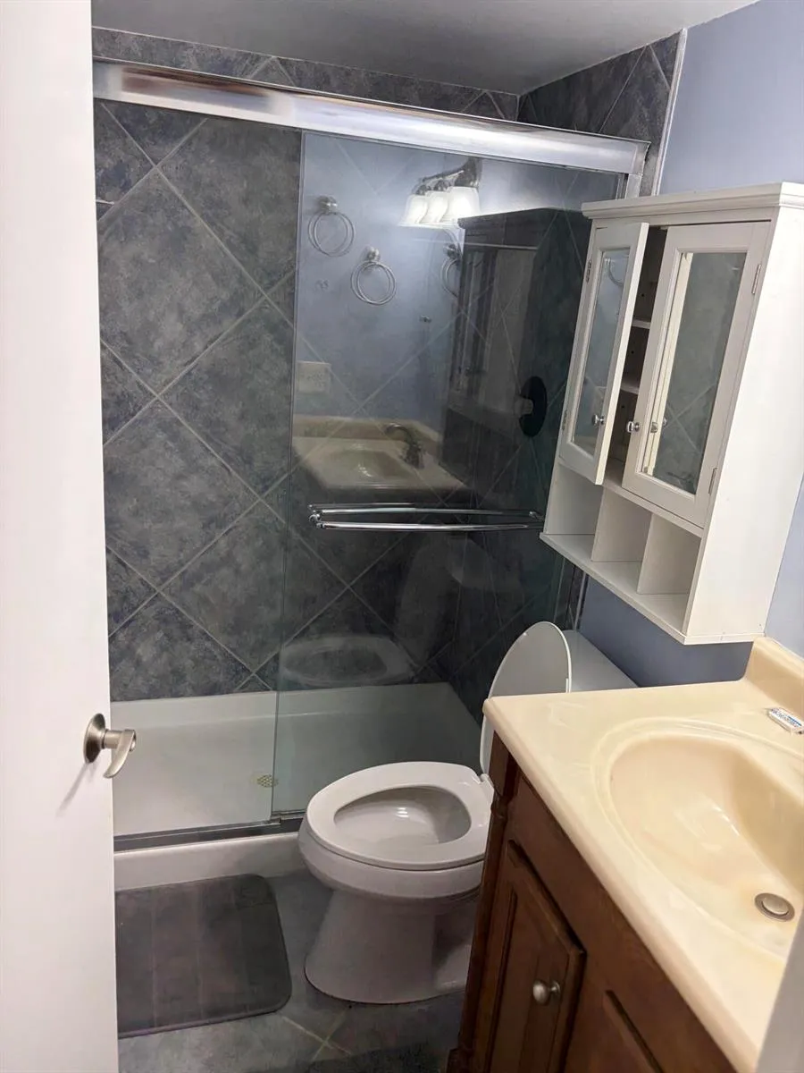 353 S US Hwy 1 #D204 Jupiter, FL 33477