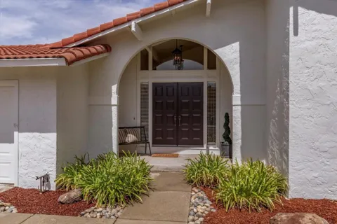 1407 Dot Court