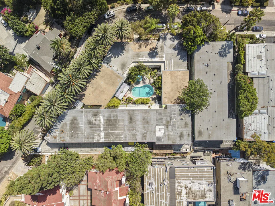 1959 Grace Avenue Los Angeles, CA 90068