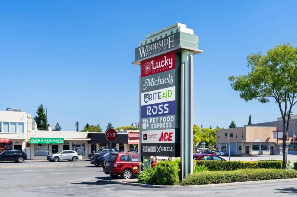 1530 W Selby Lane Redwood City, CA 94061