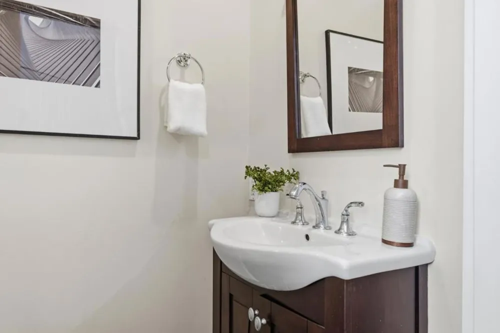 1530 W Selby Lane Redwood City, CA 94061