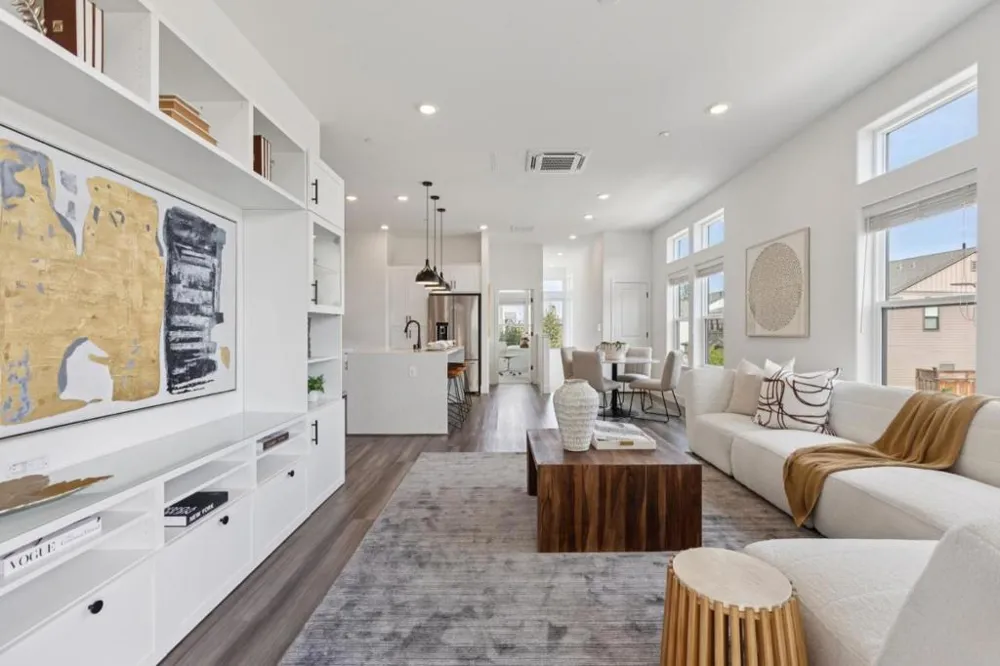 253 Waters Park Circle San Mateo, CA 94403