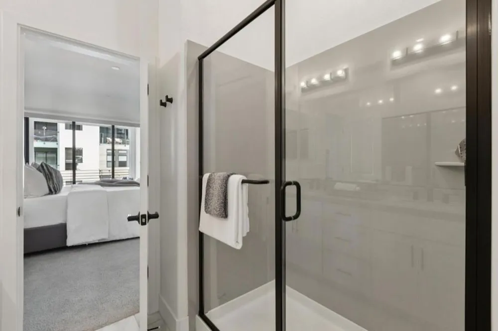 253 Waters Park Circle San Mateo, CA 94403