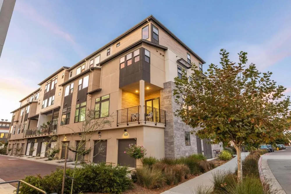 253 Waters Park Circle San Mateo, CA 94403