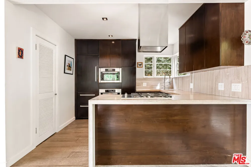 1767 Orange Grove Avenue Los Angeles, CA 90046
