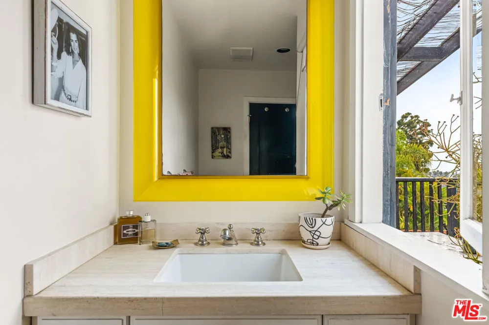1767 Orange Grove Avenue Los Angeles, CA 90046