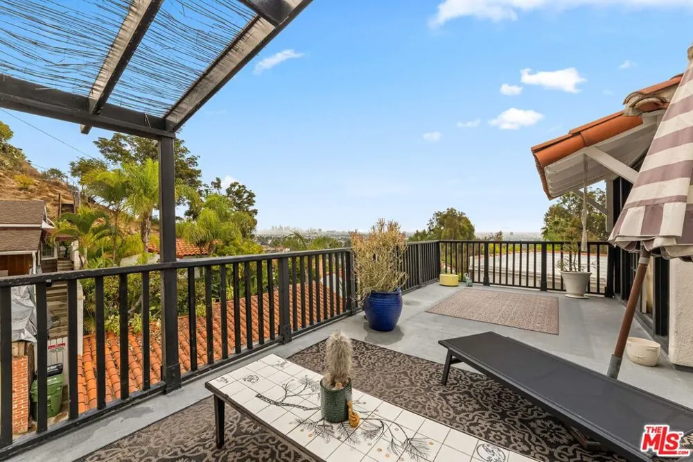 1767 Orange Grove Avenue Los Angeles, CA 90046
