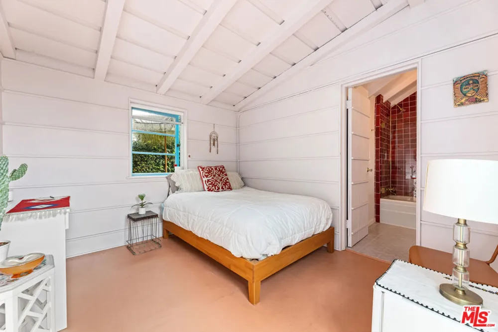 1767 Orange Grove Avenue Los Angeles, CA 90046