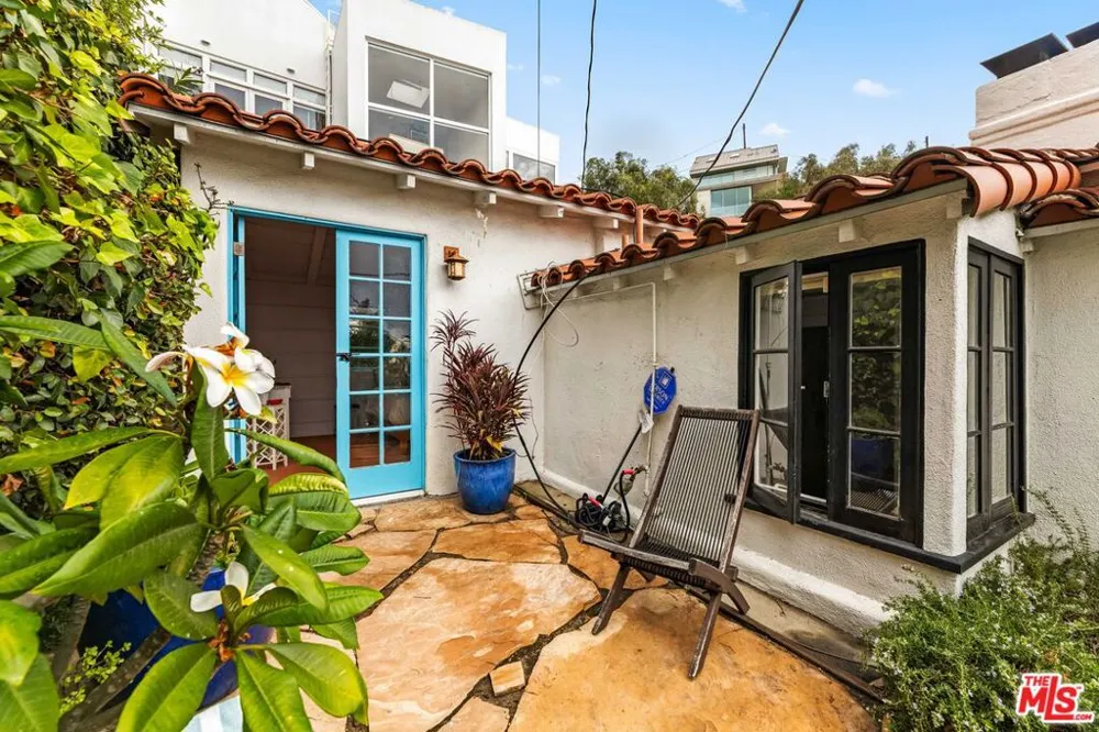 1767 Orange Grove Avenue Los Angeles, CA 90046