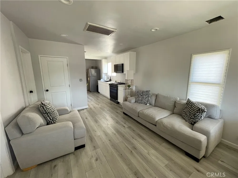463 Macdonald Street Pasadena, CA 91103