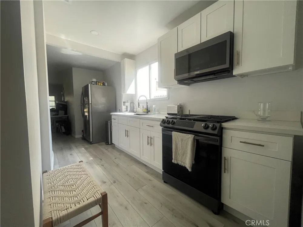 463 Macdonald Street Pasadena, CA 91103