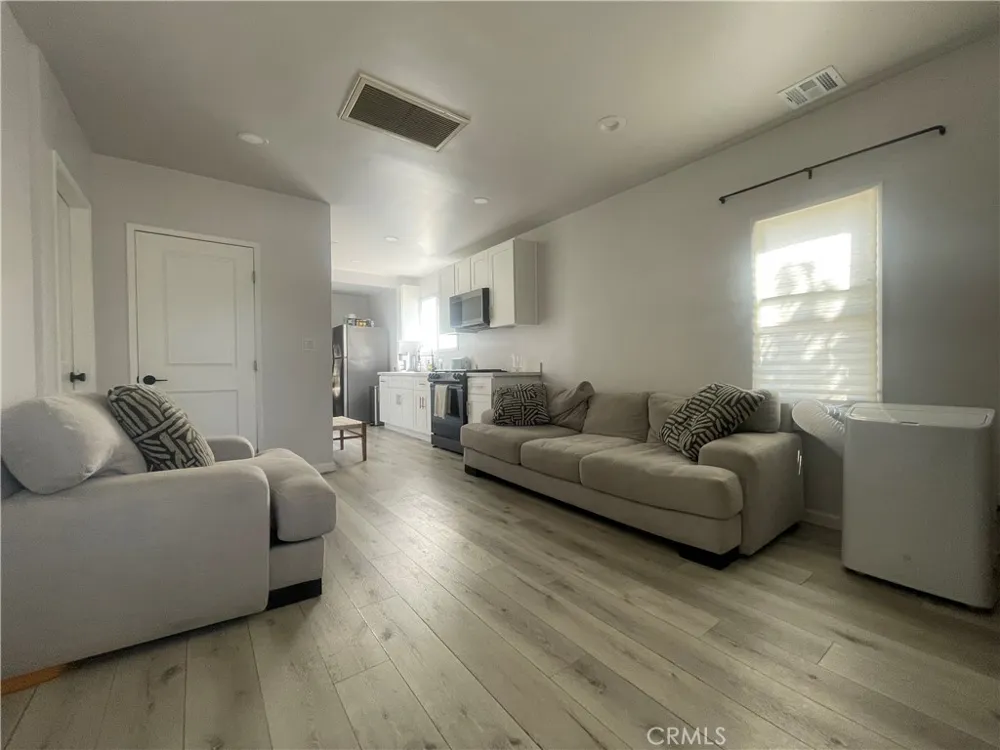 463 Macdonald Street Pasadena, CA 91103
