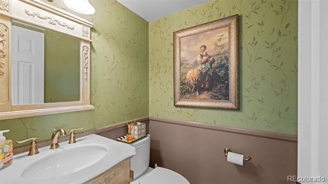 9040 Strand Way Colorado Springs, CO 80920
