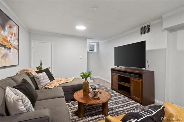 3220 Madison Street Denver, CO 80205
