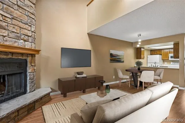 15999 E Alaska Place #B Aurora, CO 80017