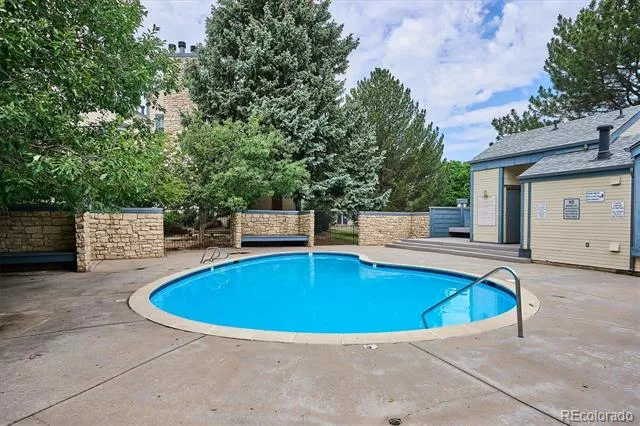 15999 E Alaska Place #B Aurora, CO 80017