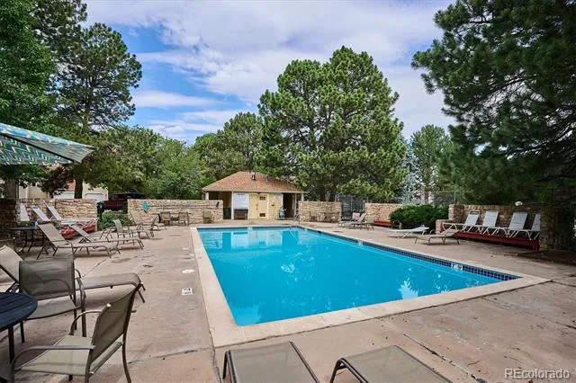 15999 E Alaska Place #B Aurora, CO 80017