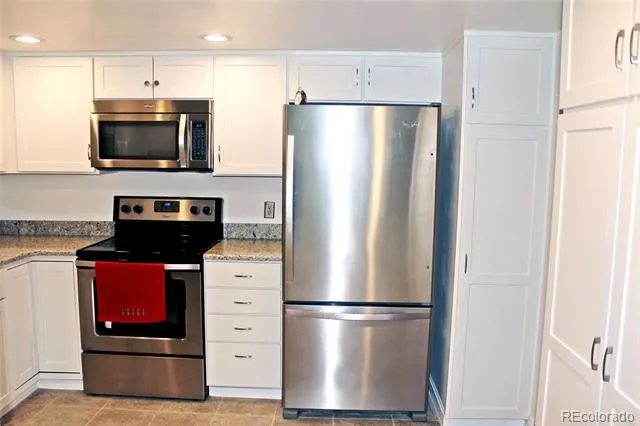 13661 E Marina Drive #406 Aurora, CO 80014
