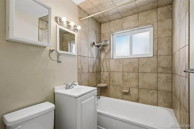 3177 Ursula Street Aurora, CO 80011