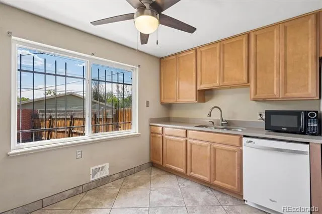 3177 Ursula Street Aurora, CO 80011