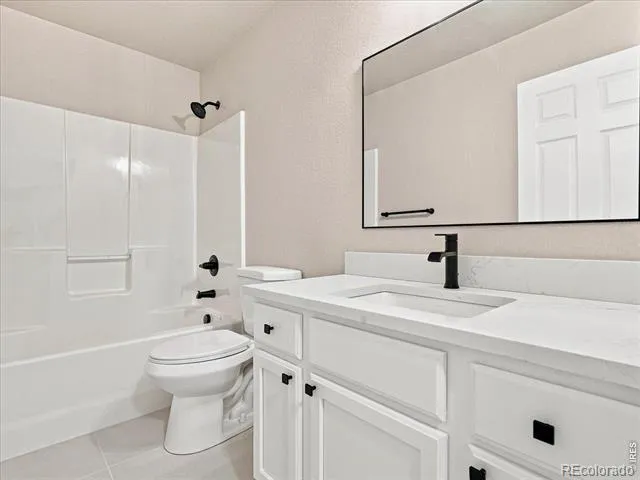 96 W Forest Street Milliken, CO 80543