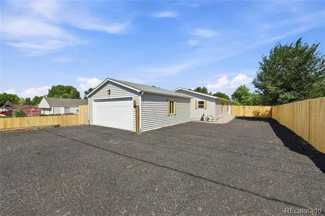 106 County Road 37 Lochbuie, CO 80603
