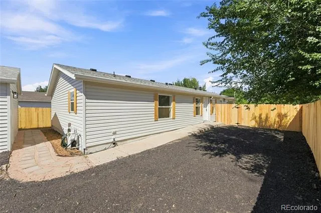 106 County Road 37 Lochbuie, CO 80603