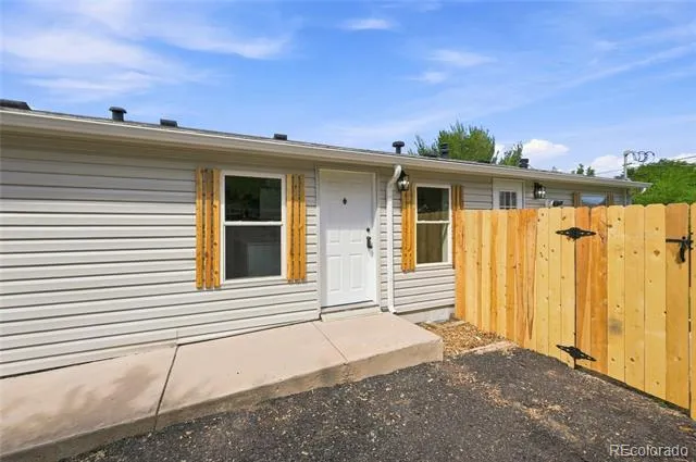 106 County Road 37 Lochbuie, CO 80603