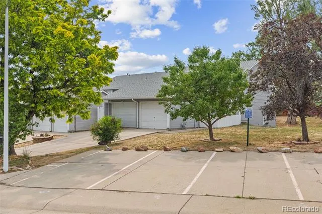 9433 Lou Drive Thornton, CO 80260