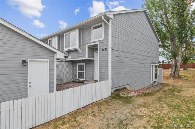 9433 Lou Drive Thornton, CO 80260