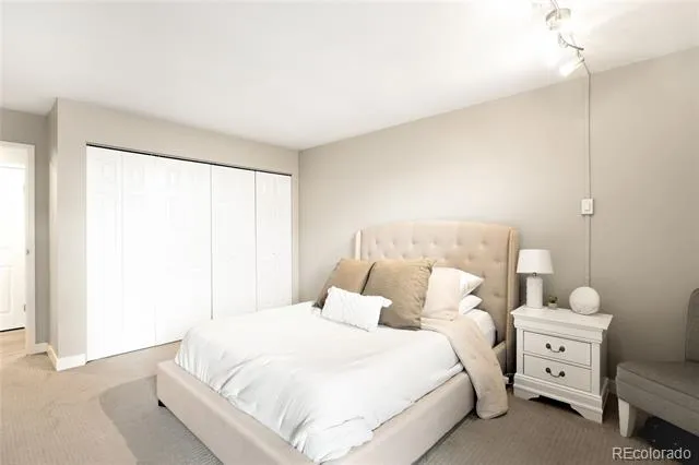460 S Marion Parkway #1052 Denver, CO 80209