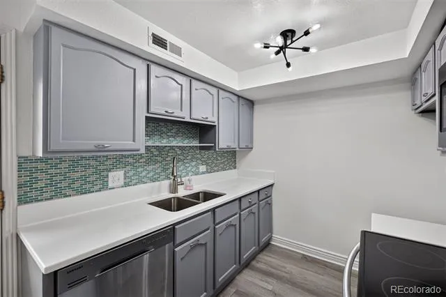 1536 S Pierson Street #118 Lakewood, CO 80232