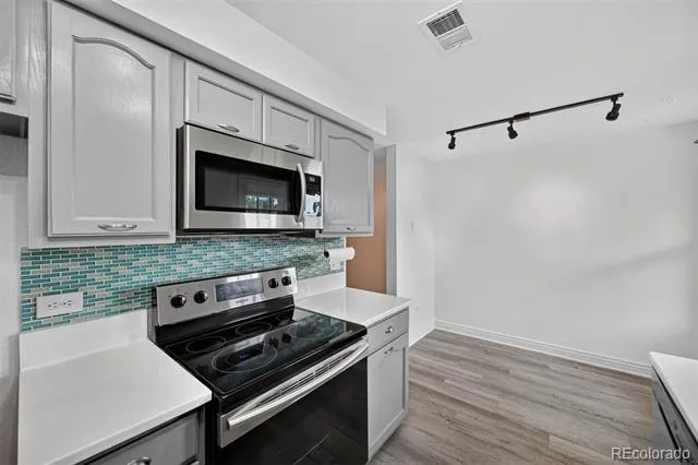 1536 S Pierson Street #118 Lakewood, CO 80232