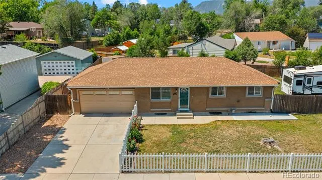 4107 Shelley Avenue Colorado Springs, CO 80910